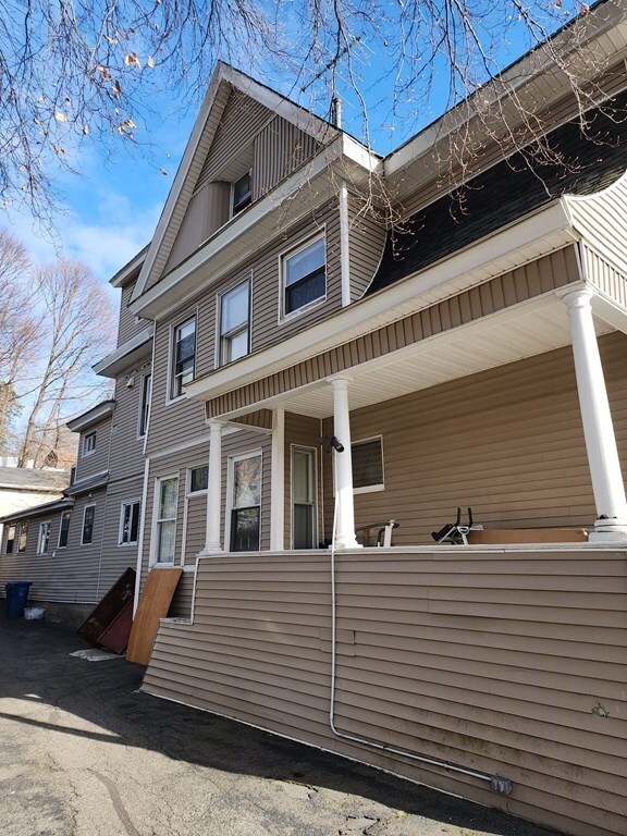 567 Haverhill St, Lawrence, MA 01841 - photo 3