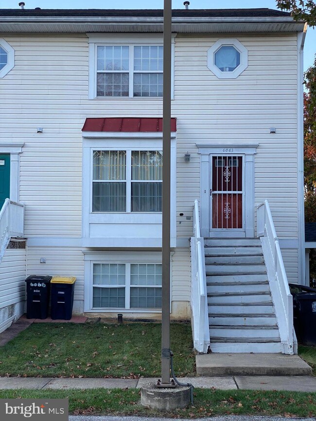 6063 64th Ave, Riverdale, MD 20737 - photo 2