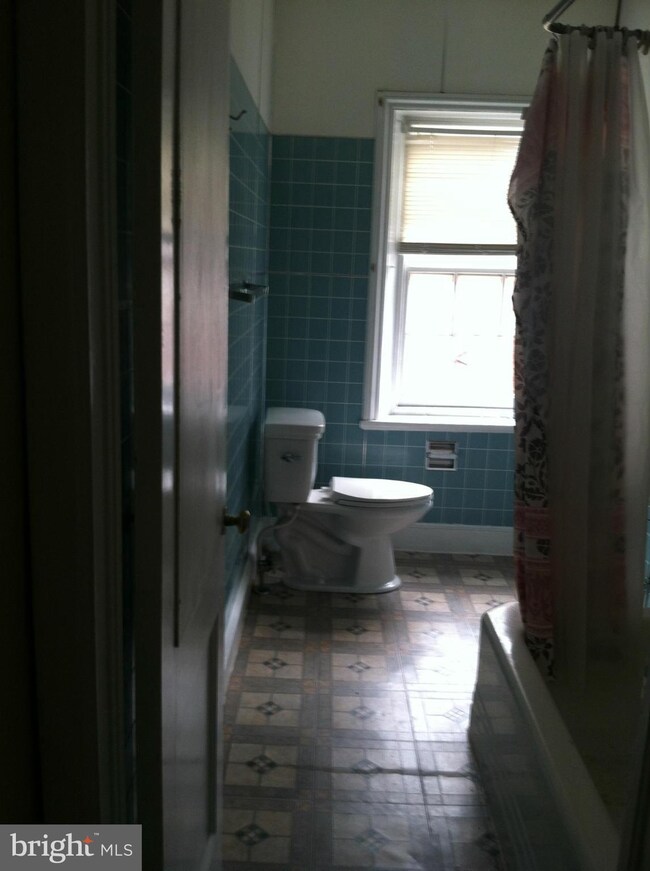 9 N Main St unit 11, Mercersburg, PA 17236 - photo 4