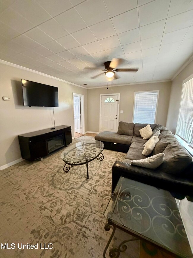 5018 Arthur St, Moss Point, MS 39563 - photo 5