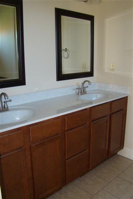 1081 Running Brook Dr, Lawrenceburg, KY 40342 - photo 5