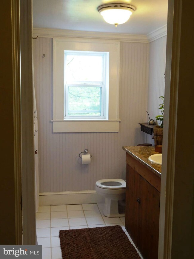 2705 Crenshaw Rd, Marshall, VA 20115 - photo 6