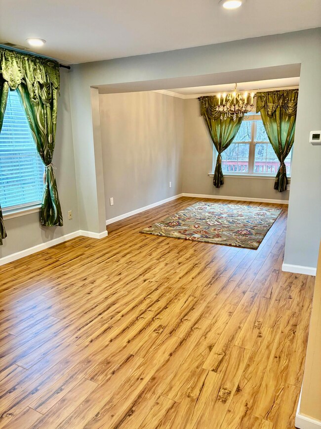 243 Witness Tree Cir, East Stroudsburg, PA 18301 - photo 5