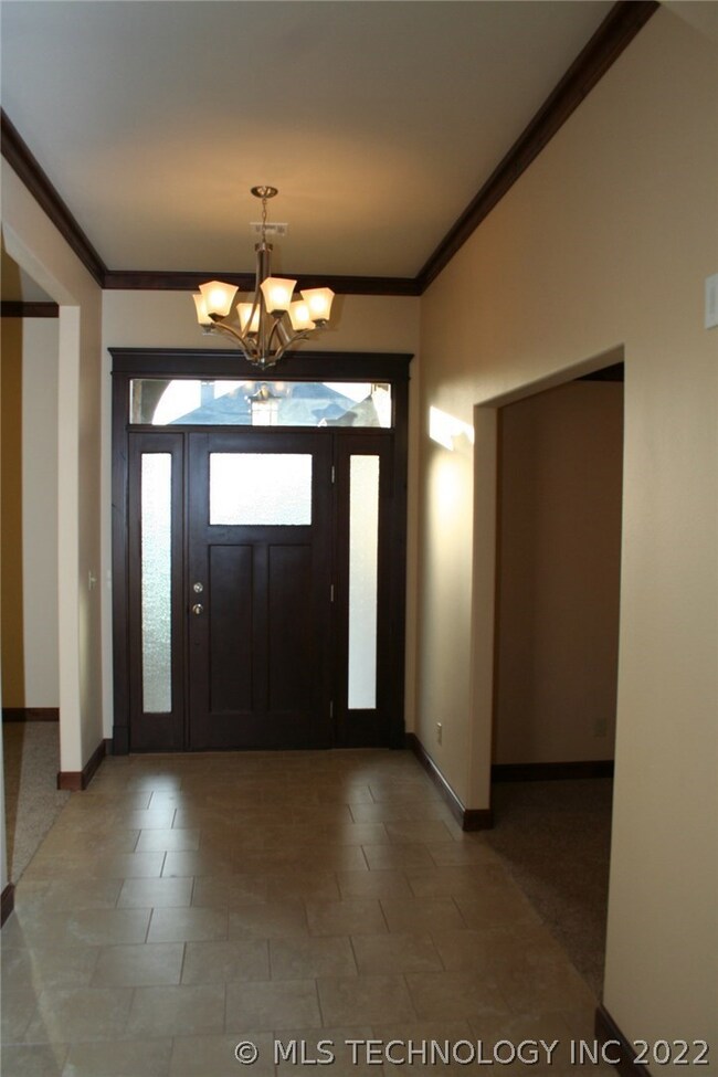Craftsman style home with quality through out!