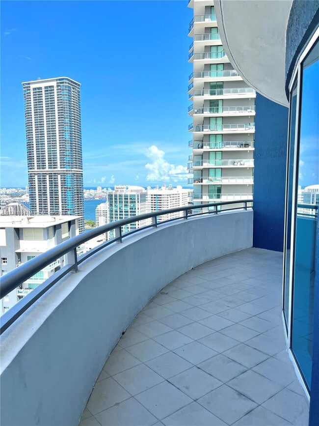 Infinity at Brickell unit 3826, Miami, FL 33130 - photo 4