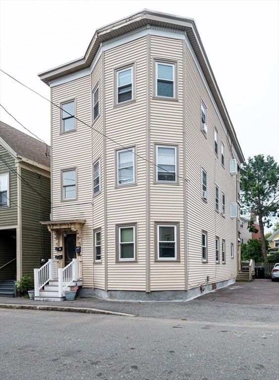 26 Becket St unit 3, Salem, MA 01970 - photo 2