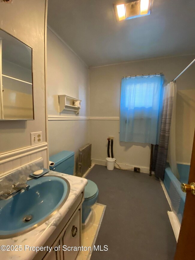 431 N 9th Ave, Scranton, PA 18504 - photo 7