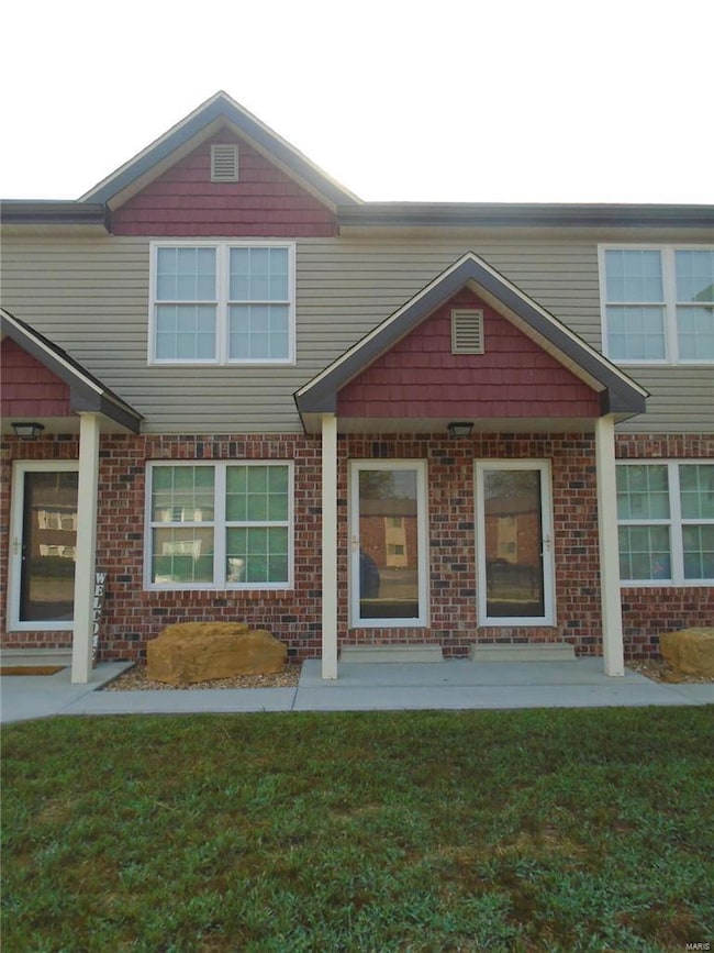 5 Sunset Dr unit G, Freeburg, IL 62243 - photo 2