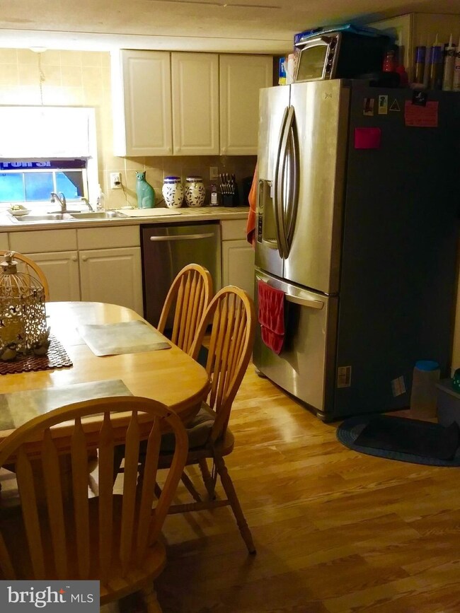 1502 Flanders Ln unit D, Harwood, MD 20776 - photo 4