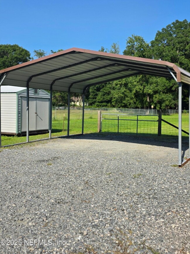 44090 Apache Trail, Callahan, FL 32011 - photo 5