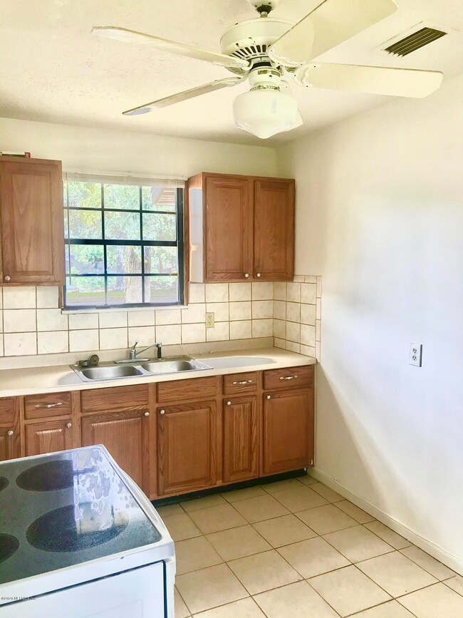 1607 Blanding Blvd, Jacksonville, FL 32210 - photo 6