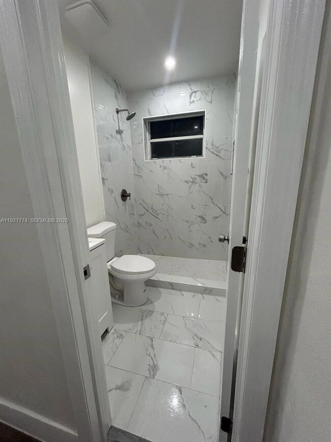 2931 NW 47th St unit 2931, Miami, FL 33142 - photo 6