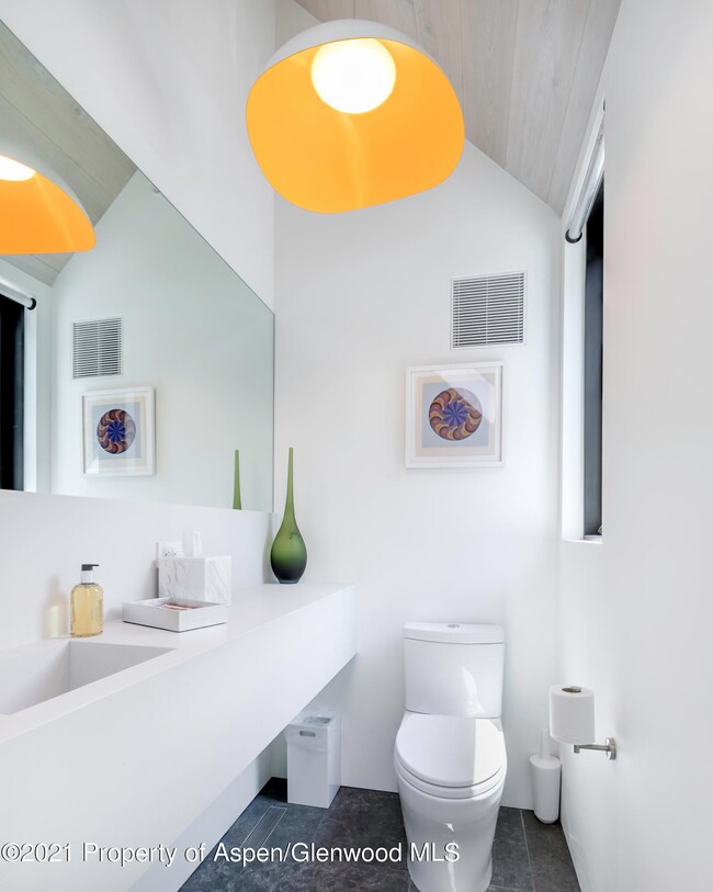 Powder Room