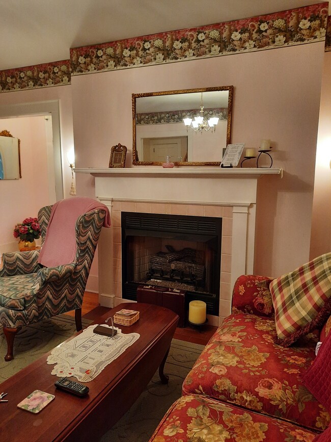 1110 Jackson St, Manchester, TN 37355 - photo 5