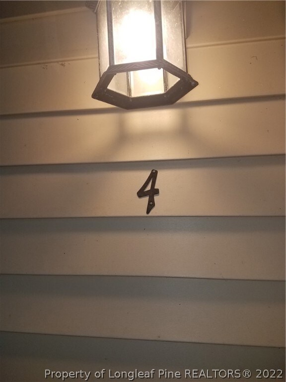 2717 Preston Woods Ln unit 4, Fayetteville, NC 28304 - photo 2