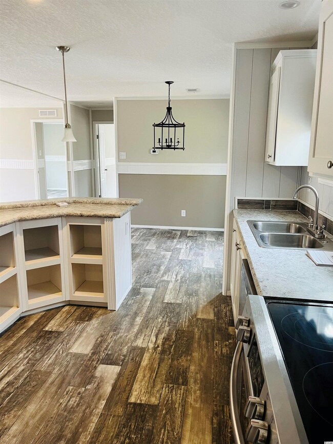 926 Cane Branch Rd, Loris, SC 29569 - photo 6