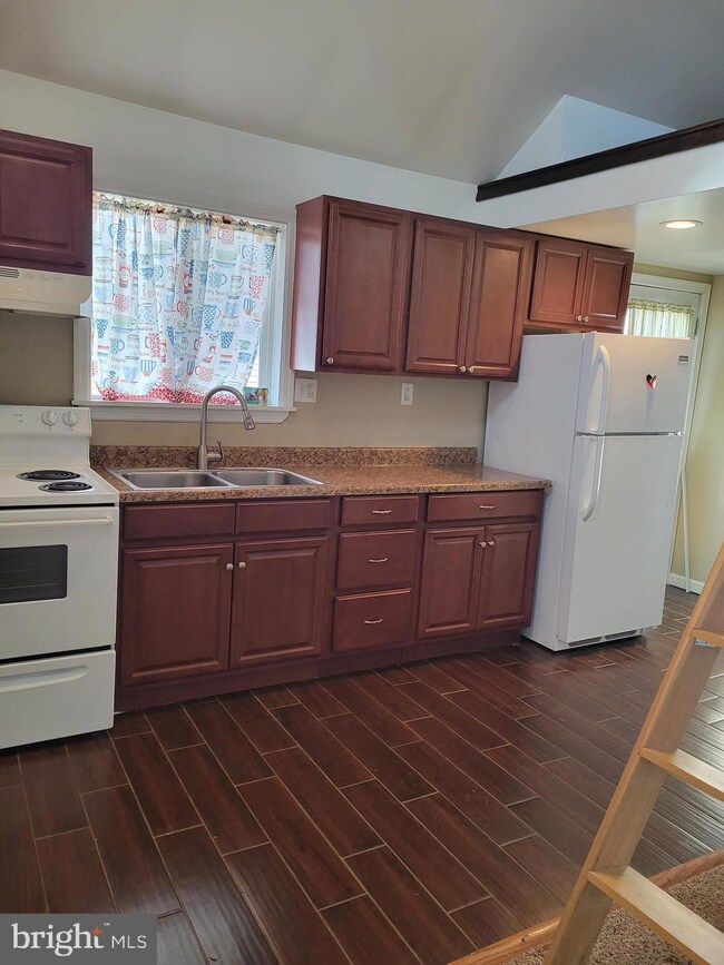 44 Chestnut St unit B, Pennsville, NJ 08070 - photo 4