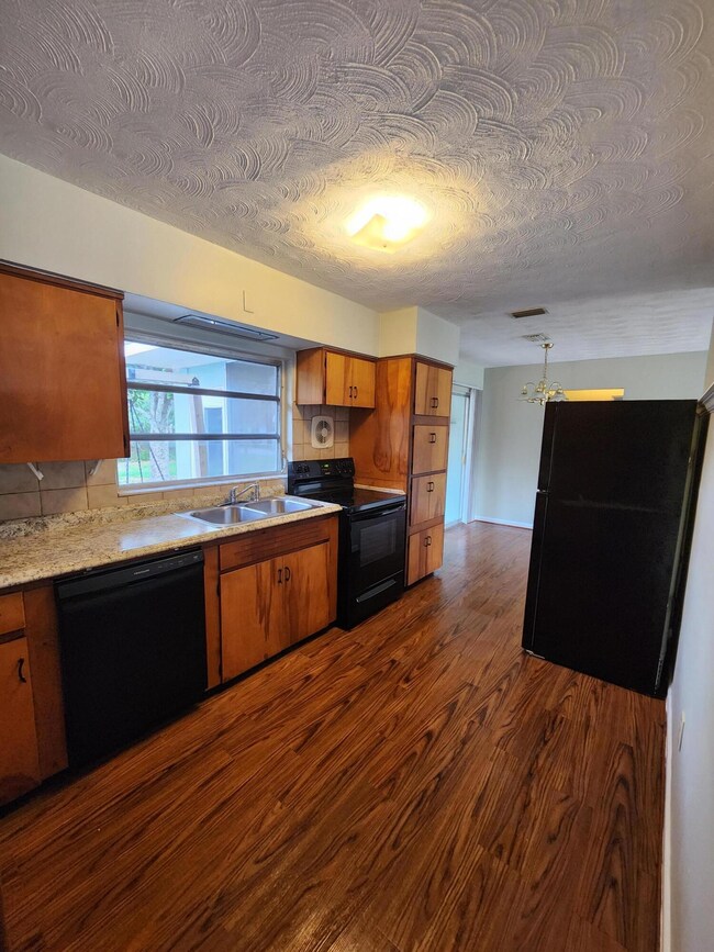 434 Lenore Ave, Titusville, FL 32796 - photo 4