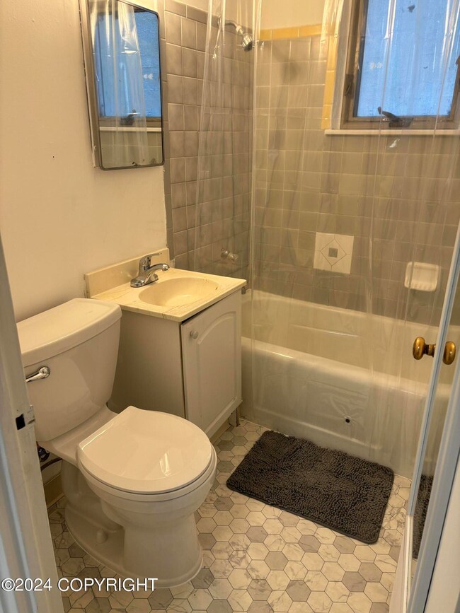 Full Bath