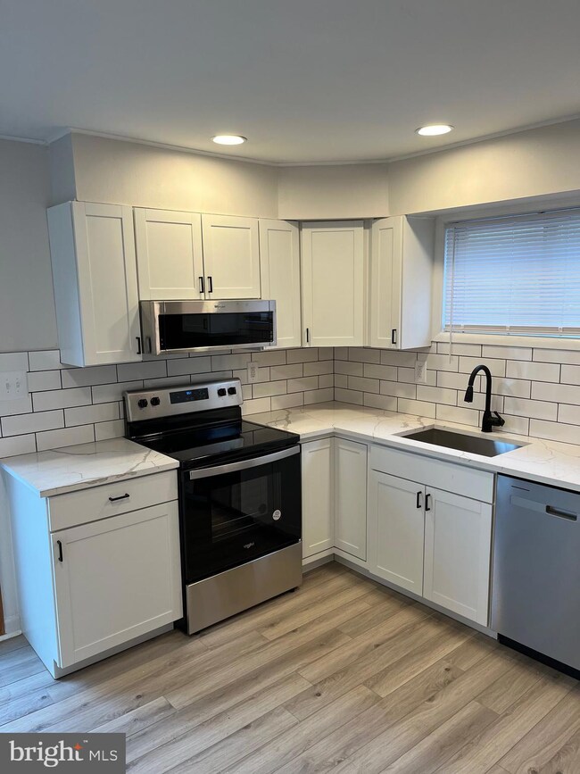 151 N Fernwood Ave, Pitman, NJ 08071 - photo 4