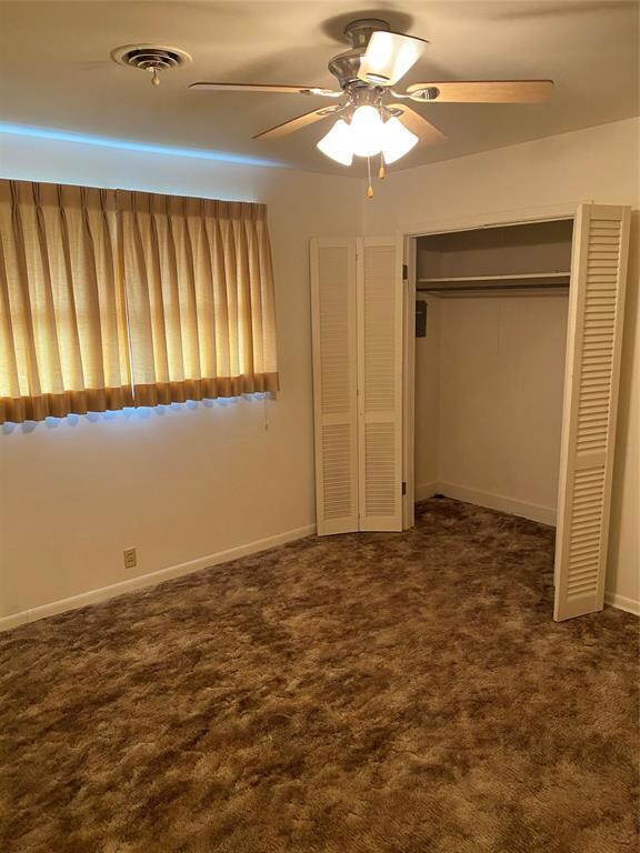 1217 Elmwood St, Gainesville, TX 76240 - photo 7