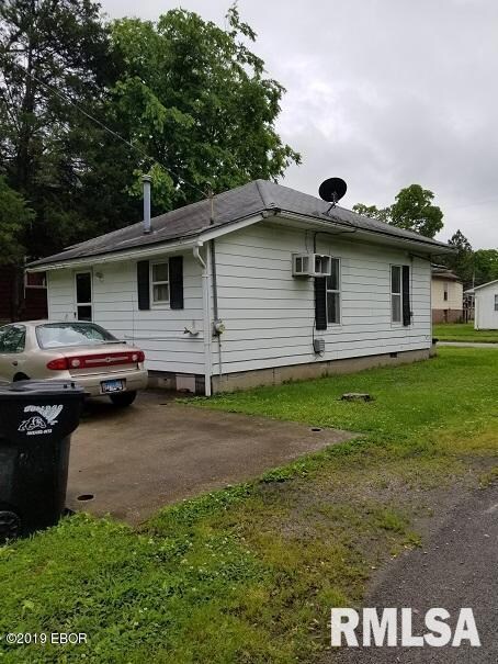 200 E Dayton St, Harrisburg, IL 62946 - photo 2