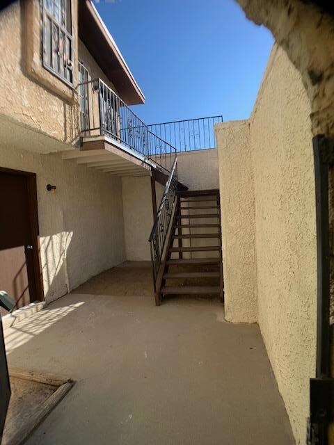 10632 Cuatro Vistas Dr unit D, El Paso, TX 79935 - photo 3
