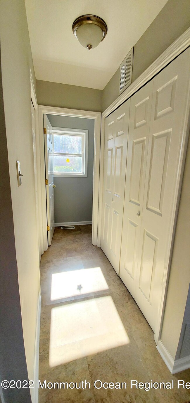 319 New Rd, Monmouth Junction, NJ 08852 - photo 6