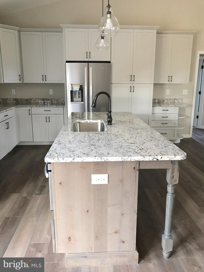 169 Eiderdown Dr, Martinsburg, WV 25404 - photo 7