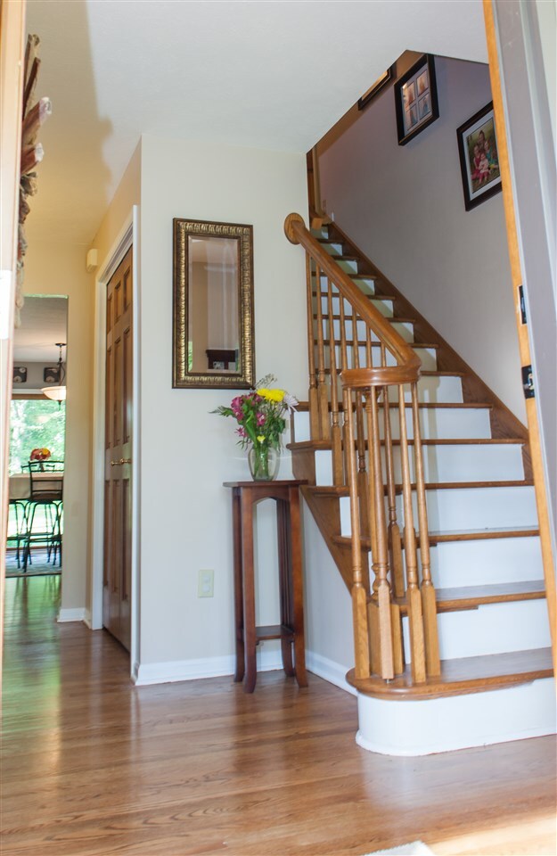 51750 Clubhouse Ct, South Bend, IN 46628 - photo 2