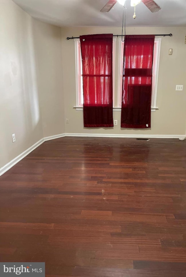 1213 Empire Ave, Camden, NJ 08103 - photo 4