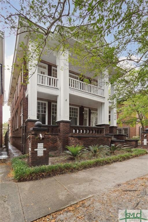 539 E Henry St, Savannah, GA 31401 - photo 3
