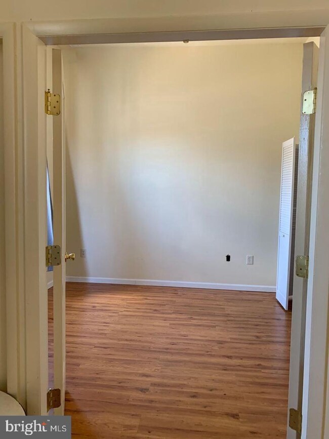 606 N Eutaw St unit D, Baltimore, MD 21201 - photo 3