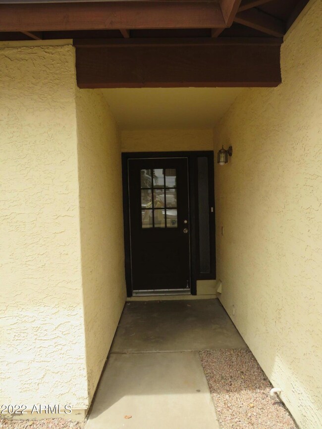 1714 W Cortez Cir, Chandler, AZ 85224 - photo 2