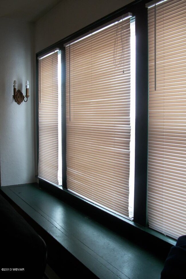 Window seat