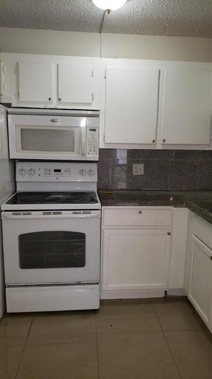 201 Foxtail Dr unit G1, Greenacres, FL 33415 - photo 6