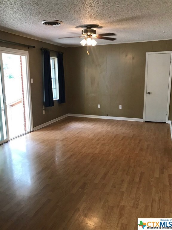 1403 N Old Robinson Rd, Robinson, TX 76706 - photo 4