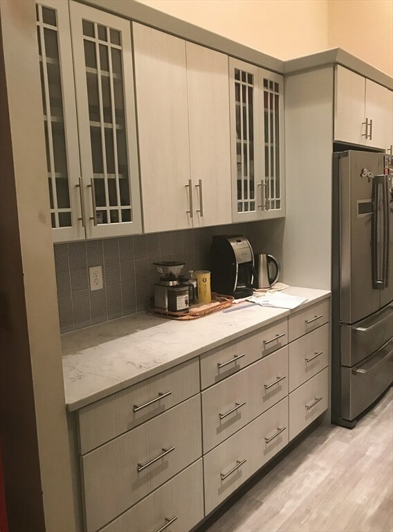 The Balmoral unit 421, Andover, MA 01810 - photo 2