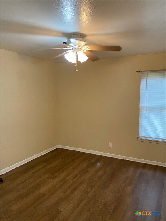 906 San Antonio St, Killeen, TX 76541 - photo 7