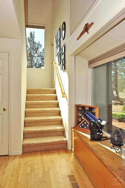 64120 Highway 20, Bend, OR 97703 - photo 5