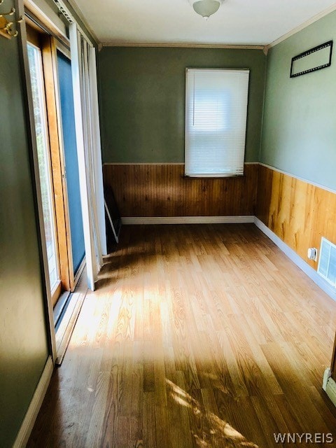 310 Warner Ave, North Tonawanda, NY 14120 - photo 7