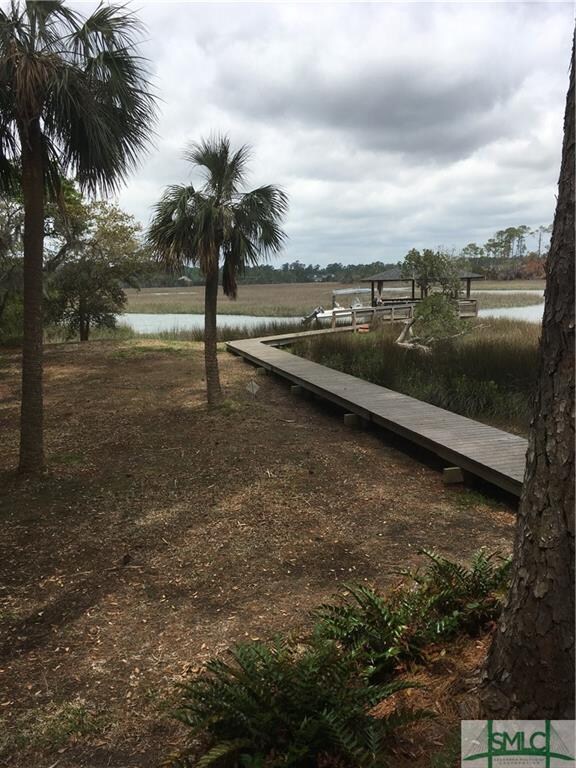 235 Commodore Dr, Savannah, GA 31410 - photo 4