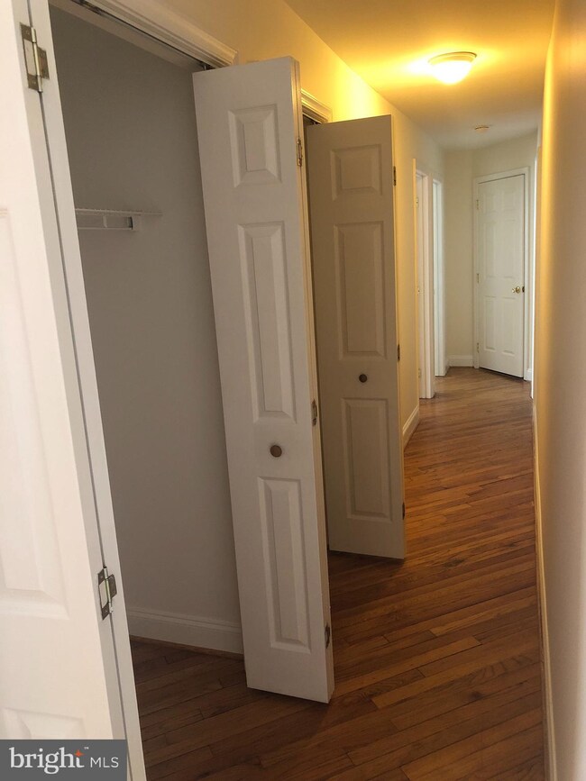 699 Ferry Cut Off St unit 703, New Castle, DE 19720 - photo 4