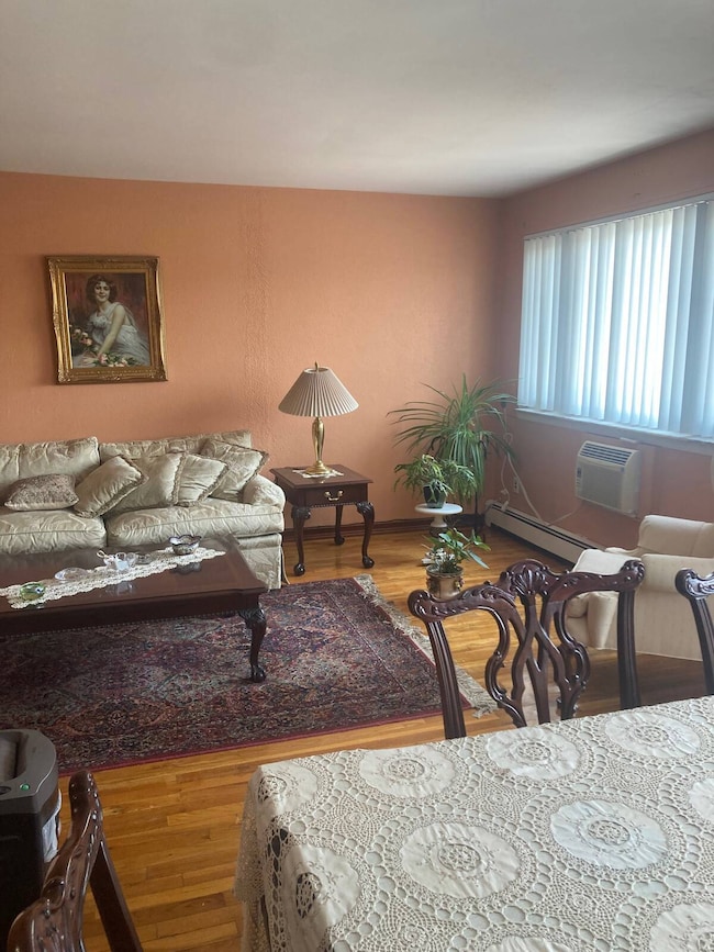 68-09 58th Rd, Flushing, NY 11378 - photo 4