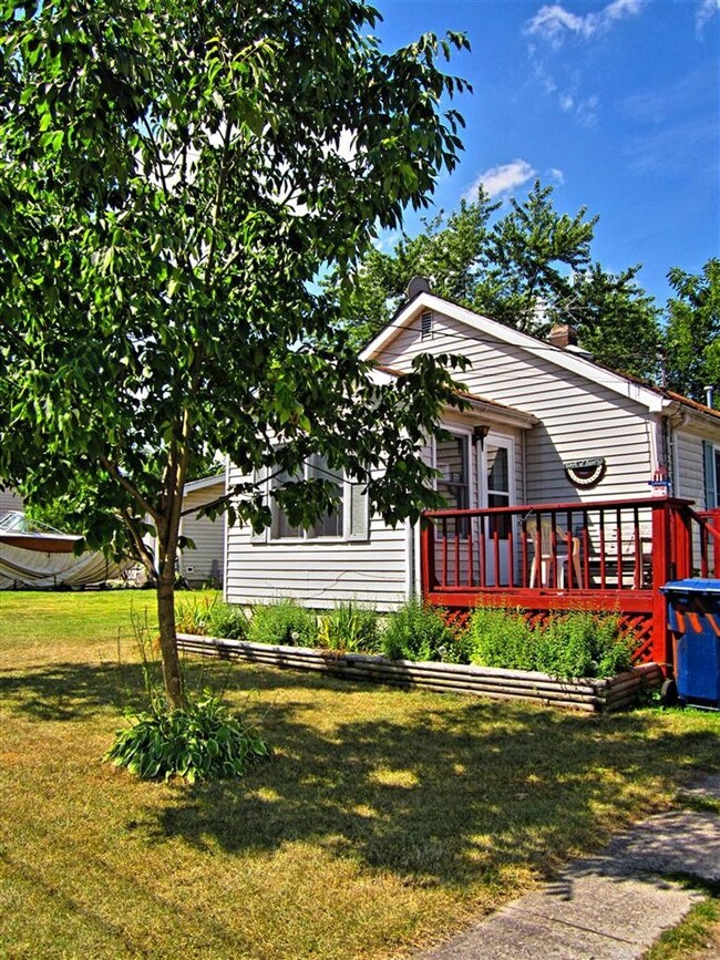 13336 Lemoore St, Cedar Lake, IN 46303 - photo 2