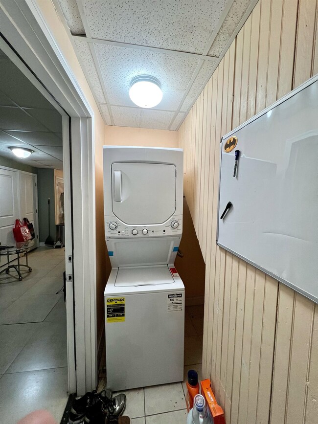 76 Baldwin Ave unit 1, Jersey City, NJ 07306 - photo 2