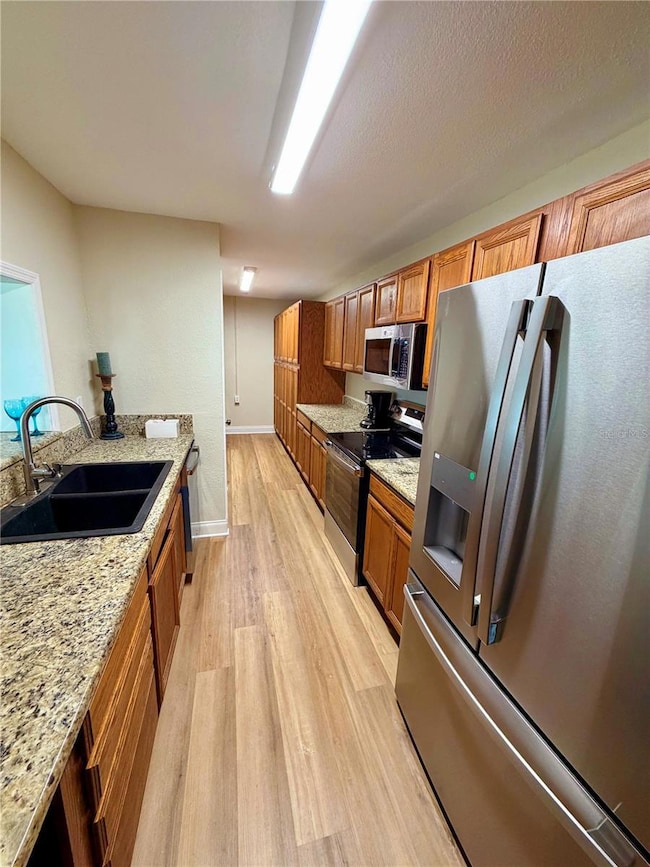 1151 Carefree Cove Dr, Winter Haven, FL 33881 - photo 7