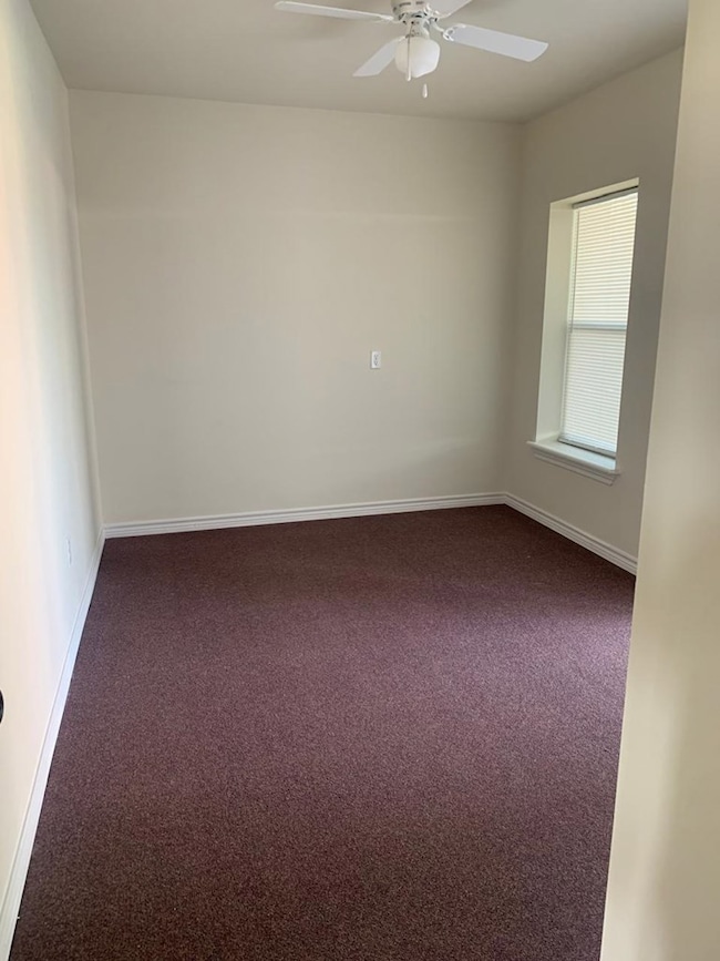 3484 Del Rio Hwy unit 2, Eagle Pass, TX 78852 - photo 3