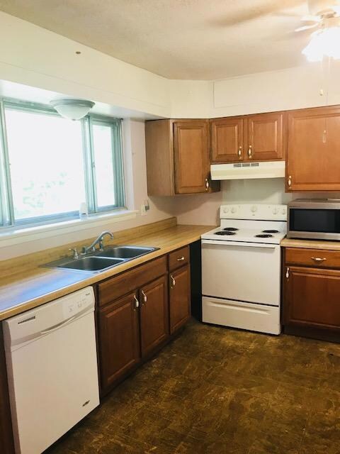 1405 Cloverdale Cir, Hixson, TN 37343 - photo 7