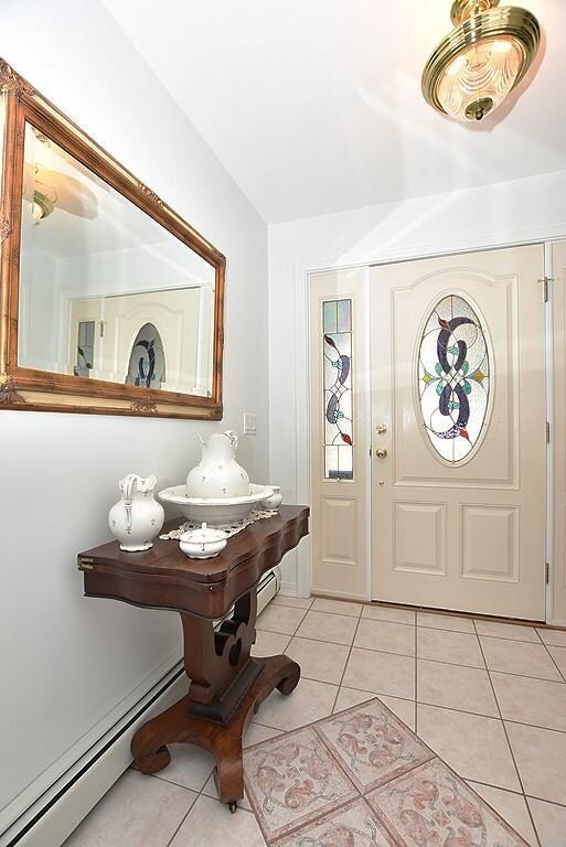 10 Wampum Trail, Smithfield, RI 02917 - photo 3